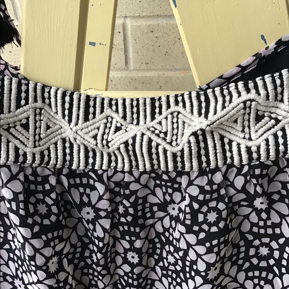 American Eagle Cropped Tank - Picture 2 of 4